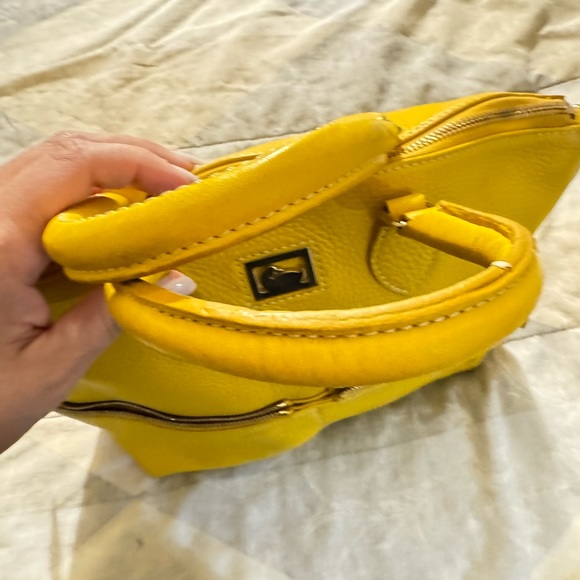 Authentic Dooney&Bourke - Picture 3 of 8